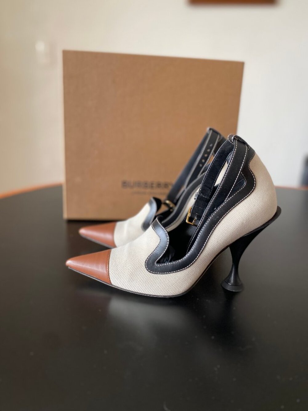 Burberry Canvas Pumps